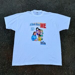 VINTAGE Steven Rhodes “A Book About Me” Comedy Graphic Tee Shirt